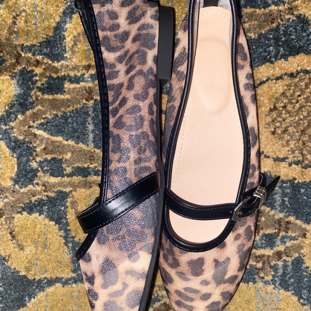 Leopard Print Mesh Flats